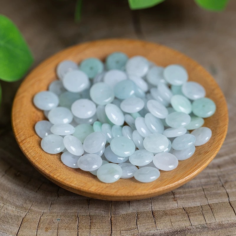Bracelets - 10 stuks natuurlijke smaragd witte jade