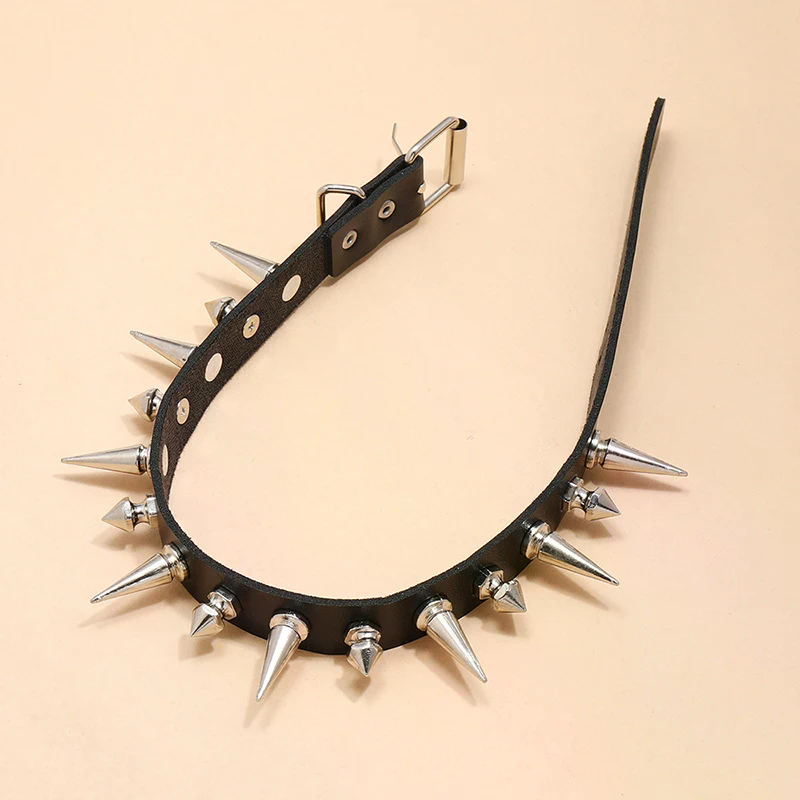 Lange Spike Choker Punk Kunstl - Goth Punk Spike Choker recensie en prijs