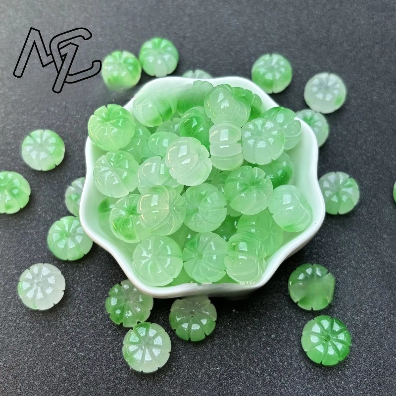 10 stks Een Groene Jade Pompoe - Earrings recensie en prijs