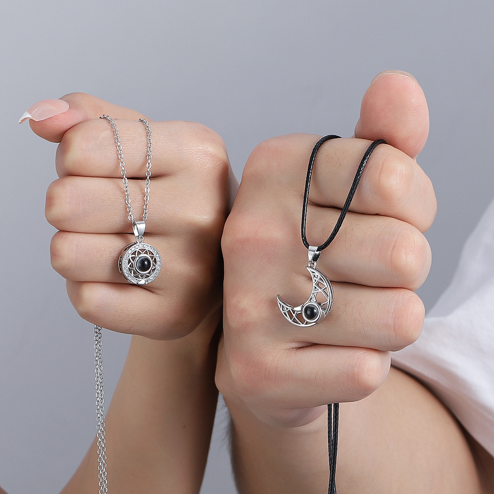 2 STUKS Magnetische Paar Bijpa - Magnetic Couple Matching Necklaces recensie en prijs